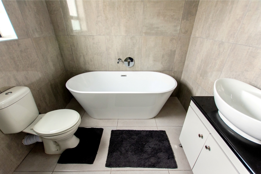 3 Bedroom Property for Sale in Da Gama Bay Western Cape